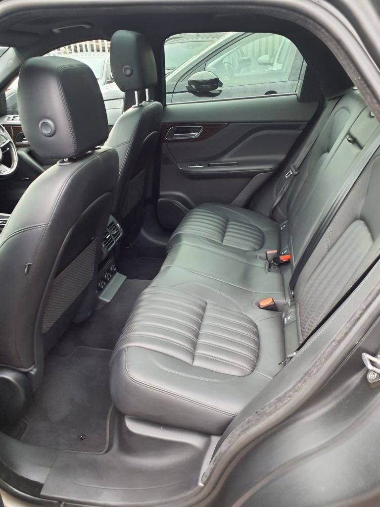 Used Jaguar F-Pace 2017 for sale - 76710963: Photo 5