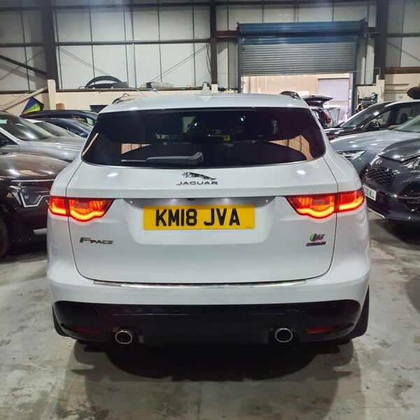 Used Jaguar F-Pace 2018 for sale - 75335407: Photo 9