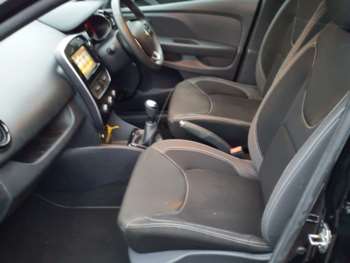 Used Renault Clio 2017 for sale - 69674670: Photo