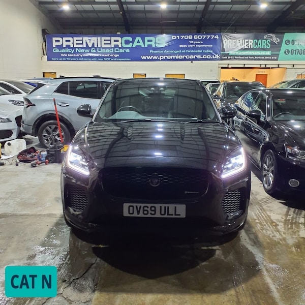 Used Jaguar E-Pace 2019 for sale - 73024709: Photo 2