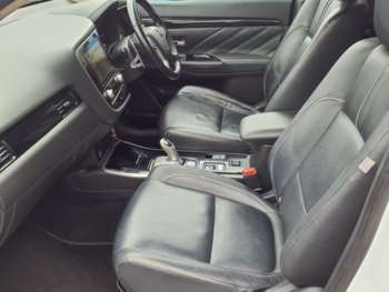 Used Mitsubishi Outlander 2020 for sale - 71173208: Photo