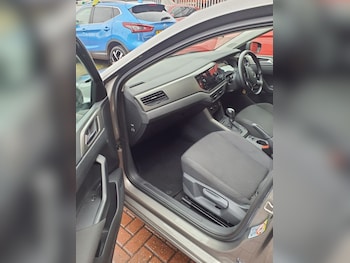 Used Volkswagen Polo 2021 for sale - 76923759: Photo