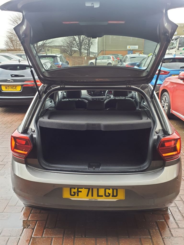 Used Volkswagen Polo 2021 for sale - 76923759: Photo 7