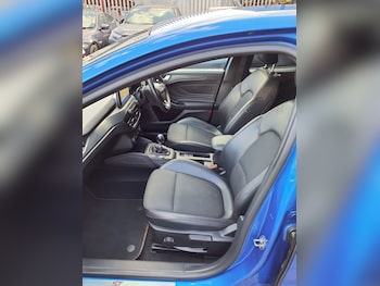 Used Ford Focus 2020 for sale - 75877602: Photo