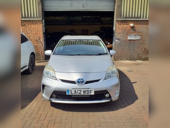 Used Toyota Prius 2015 for sale - 75087081: Photo