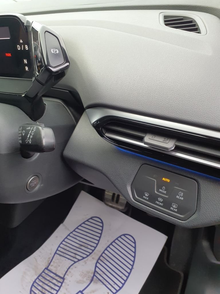 Used Volkswagen ID.4 2021 for sale - 76345864: Photo 12