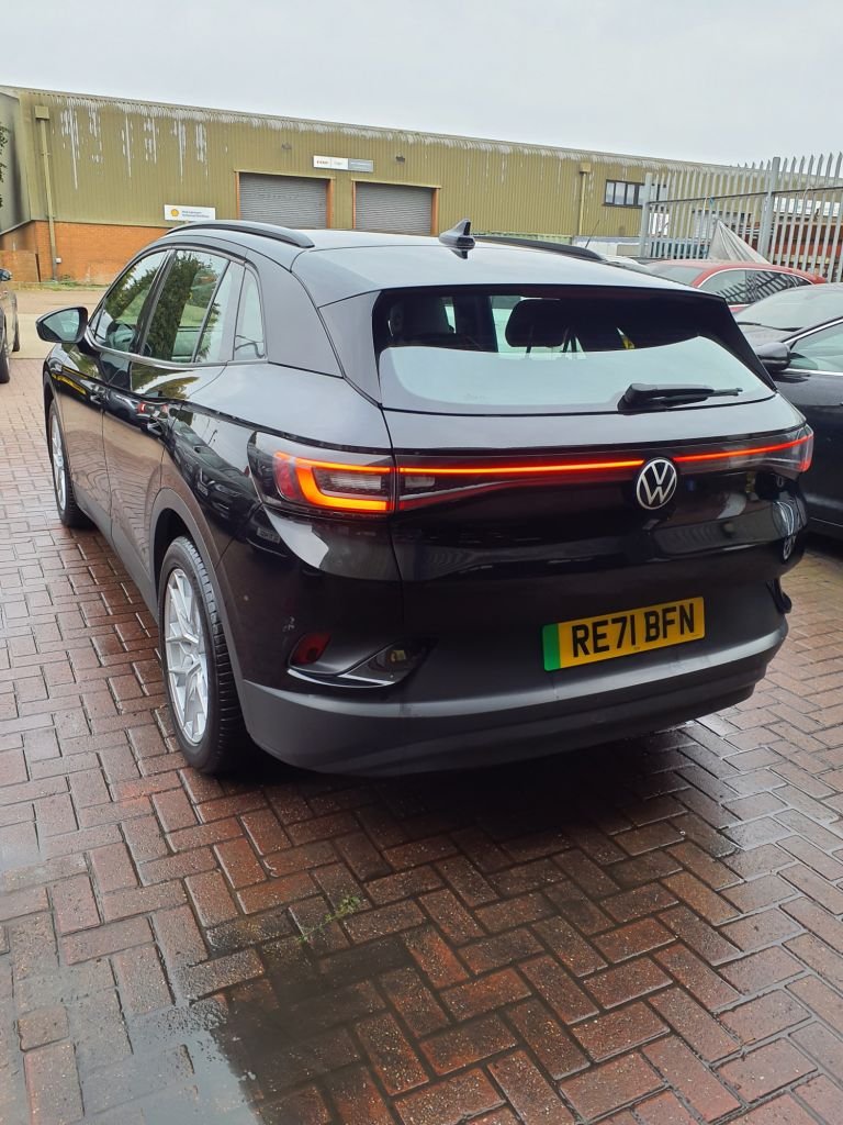 Used Volkswagen ID.4 2021 for sale - 76345864: Photo 6