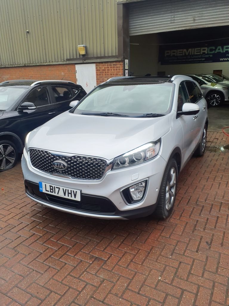 Used Kia Sorento 2017 for sale - 76883436: Photo 3