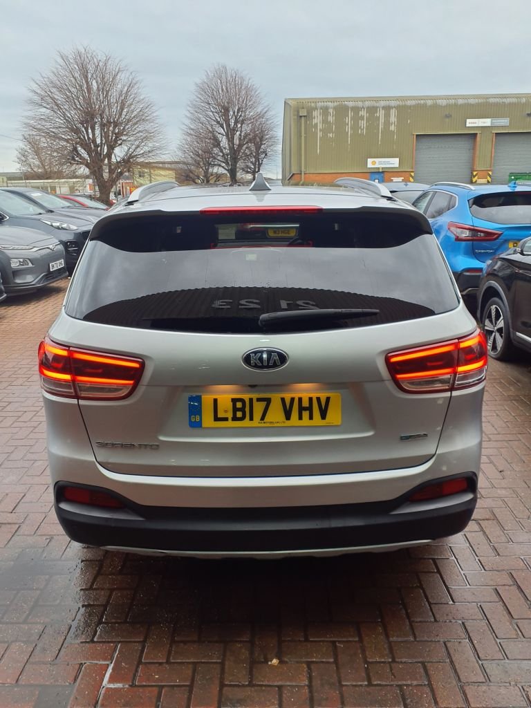 Used Kia Sorento 2017 for sale - 76883436: Photo 7