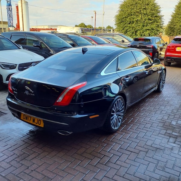 Used Jaguar XJ 2017 for sale - 72303049: Photo 10
