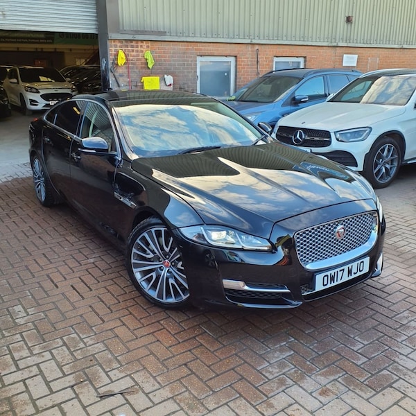 Used Jaguar XJ 2017 for sale - 72303049: Photo 1