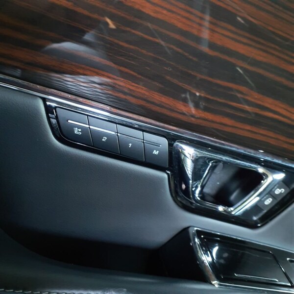 Used Jaguar XJ 2017 for sale - 72303049: Photo 24