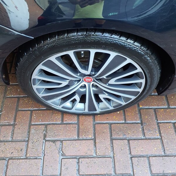 Used Jaguar XJ 2017 for sale - 72303049: Photo 29