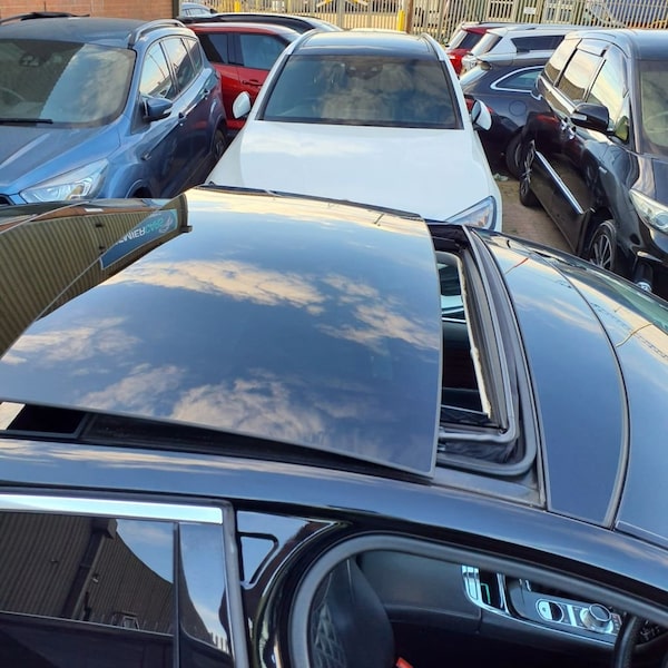 Used Jaguar XJ 2017 for sale - 72303049: Photo 2