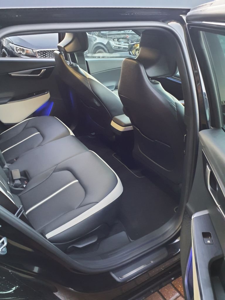 Used Kia EV6 2025 for sale - 76783705: Photo 10