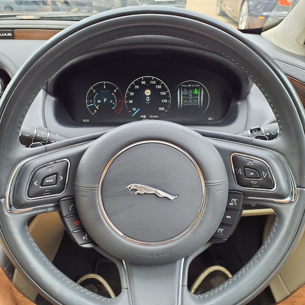 Used Jaguar XJ 2018 for sale - 75537806: Photo 13