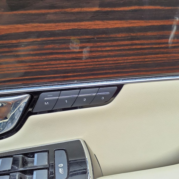 Used Jaguar XJ 2018 for sale - 75537806: Photo 19