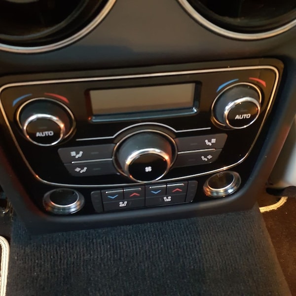 Used Jaguar XJ 2019 for sale - 72932139: Photo 20