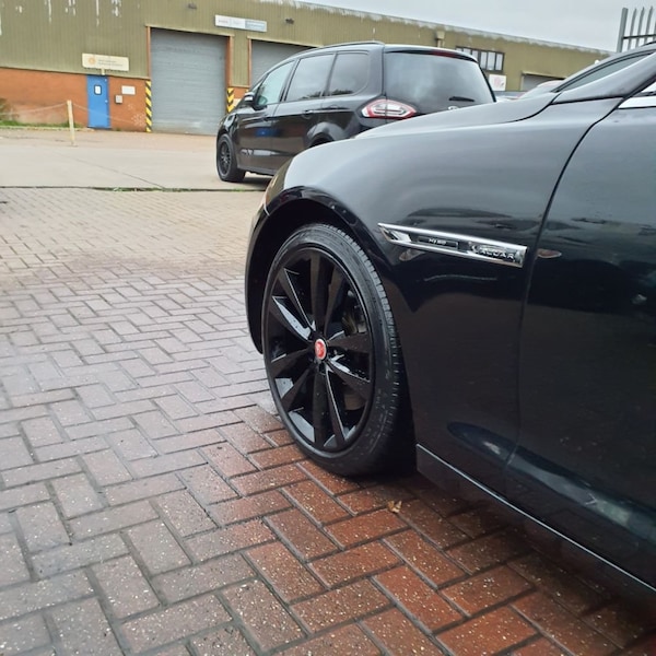 Used Jaguar XJ 2019 for sale - 72932139: Photo 21