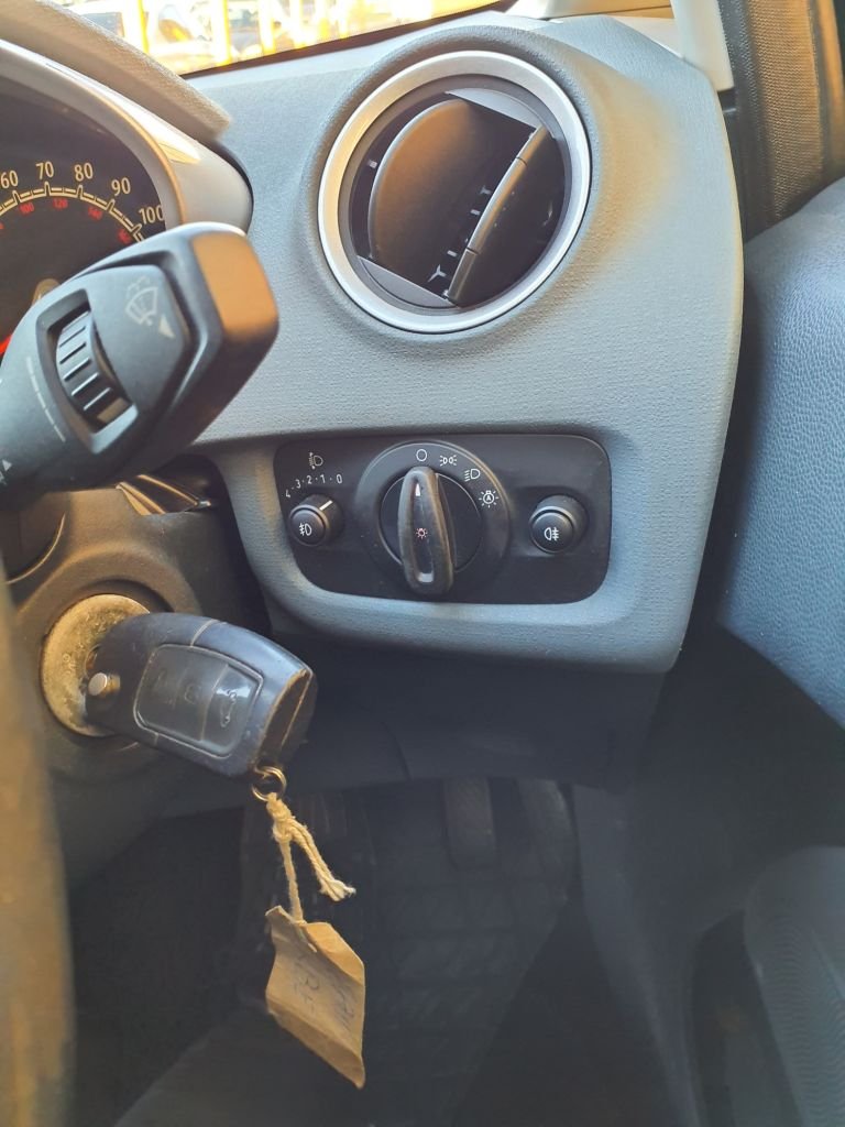 Used Ford Fiesta 2011 for sale - 77007409: Photo 14