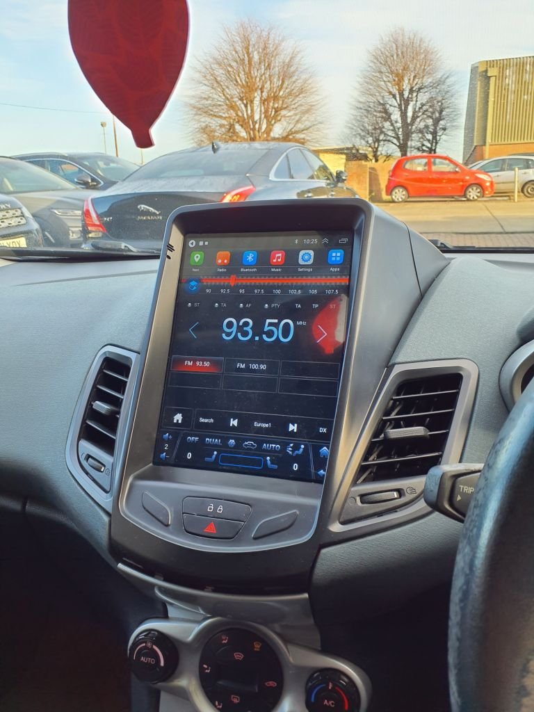 Used Ford Fiesta 2011 for sale - 77007409: Photo 17