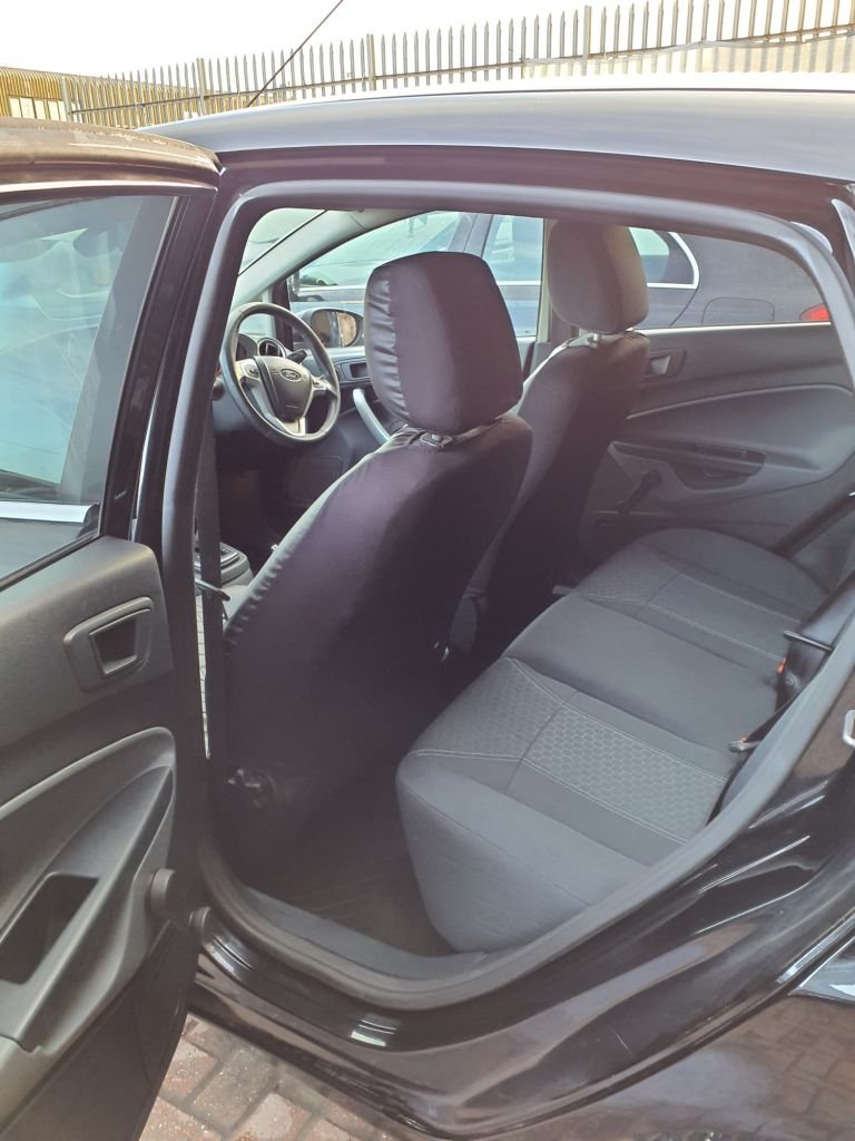 Used Ford Fiesta 2011 for sale - 77007409: Photo 6