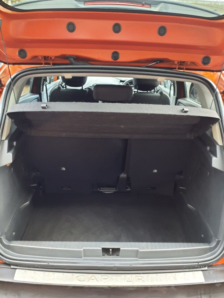 Used Renault Captur 2016 for sale - 76711003: Photo 8