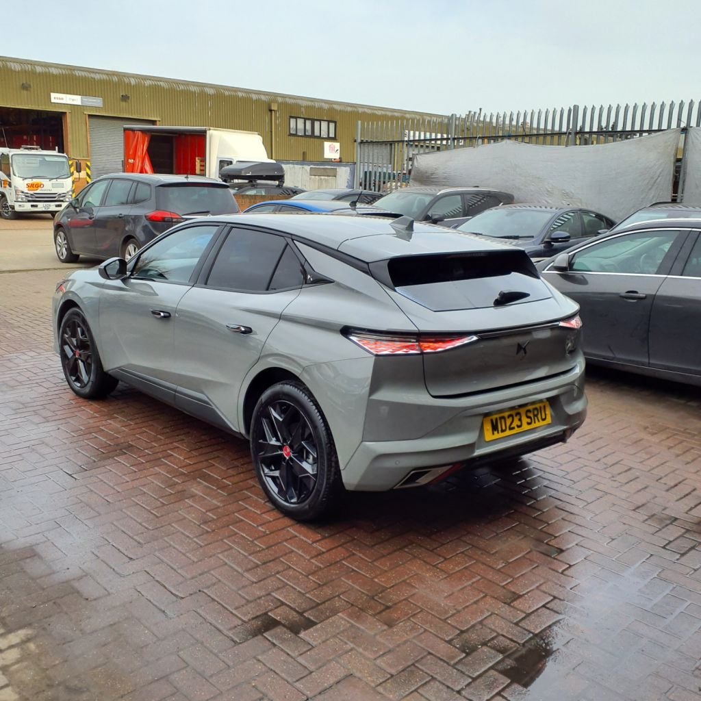 Vehicle 6