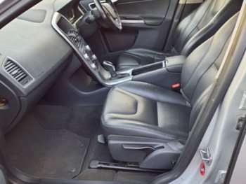 Used Volvo XC60 2017 for sale - 73494277: Photo