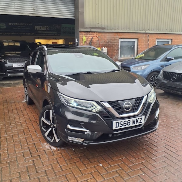 Used Nissan Qashqai 2018 for sale - 73180936: Photo 1