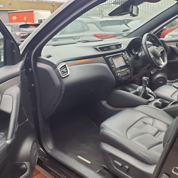 Used Nissan Qashqai 2018 for sale - 73180936: Photo 4