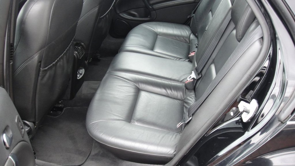 Used Saab 9-5 2010 for sale - 76867528: Photo 5