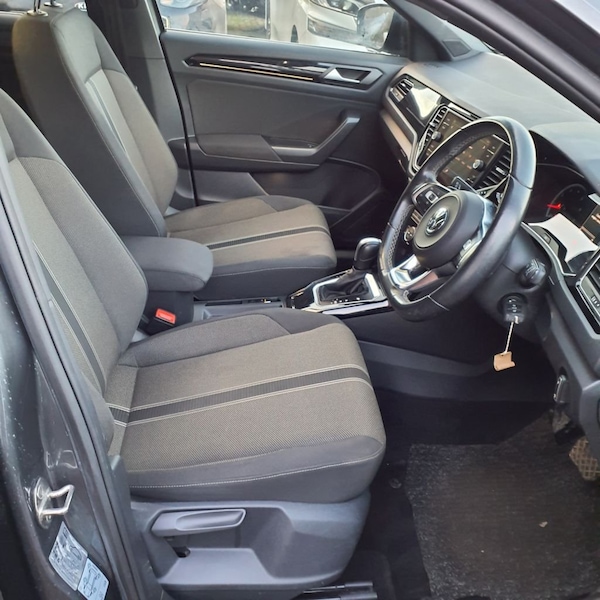 Used Volkswagen T-Roc 2021 for sale - 74795286: Photo 11