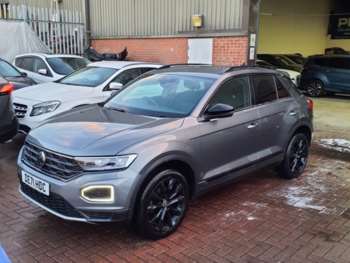 Used Volkswagen T-Roc 2021 for sale - 74795286: Photo