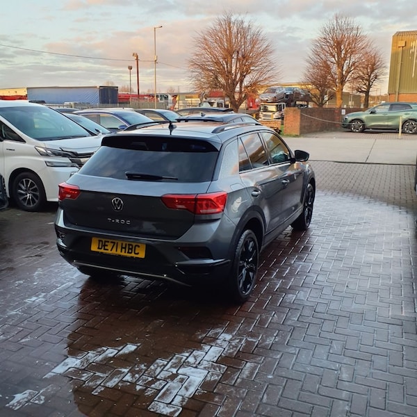 Used Volkswagen T-Roc 2021 for sale - 74795286: Photo 9