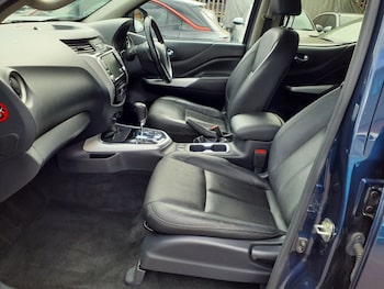 Used Nissan Navara 2021 for sale - 78331109: Photo
