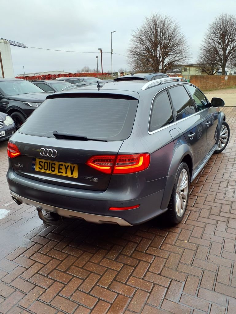 Used Audi A4 Allroad 2016 for sale - 77890903: Photo 9