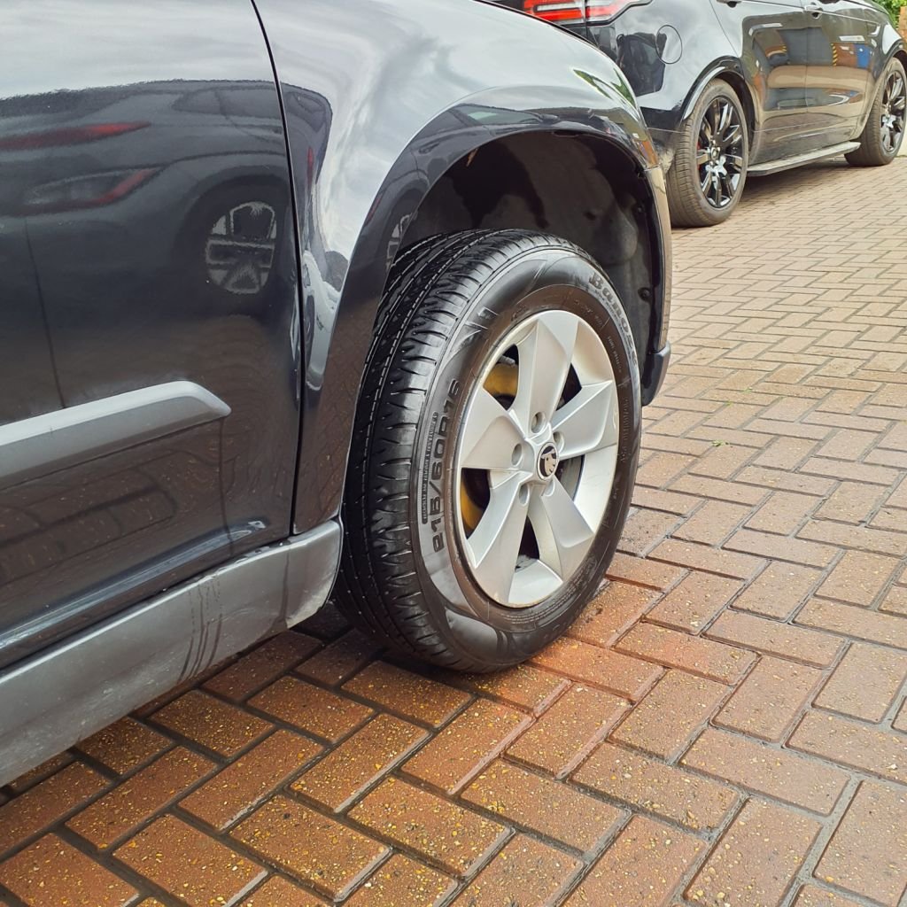 Used Skoda Yeti 2014 for sale - 75830817: Photo 15