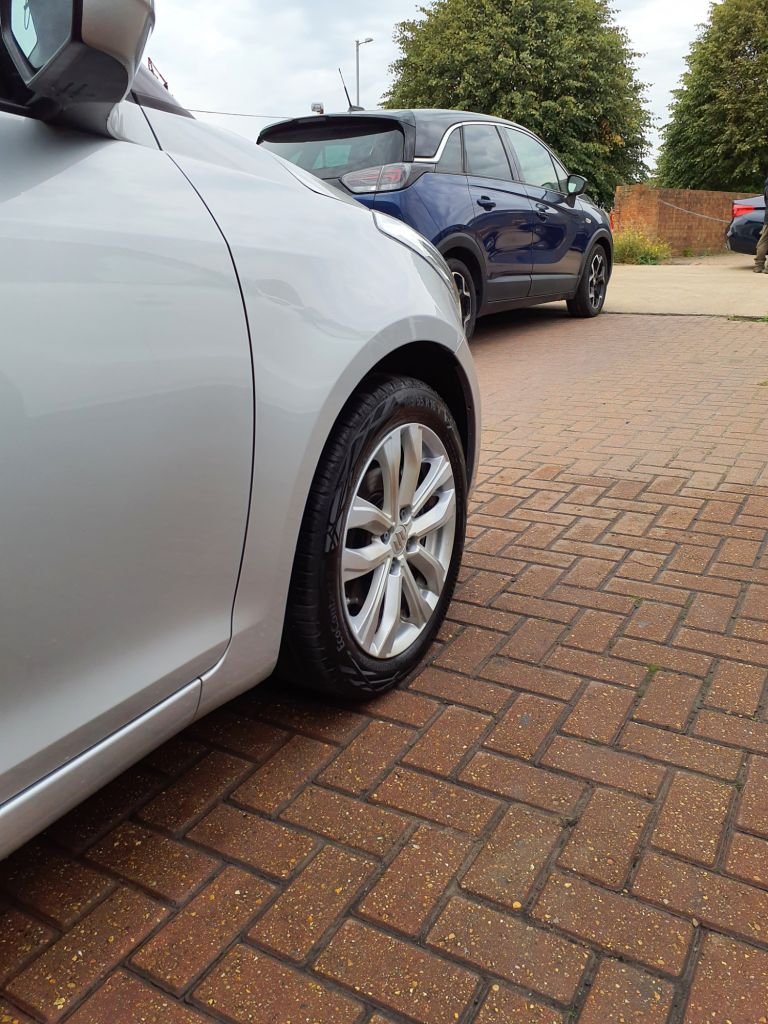Used Suzuki Swift 2014 for sale - 76018830: Photo 16