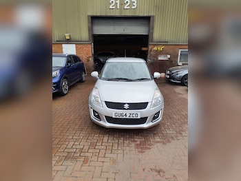 Used Suzuki Swift 2014 for sale - 76018830: Photo 2