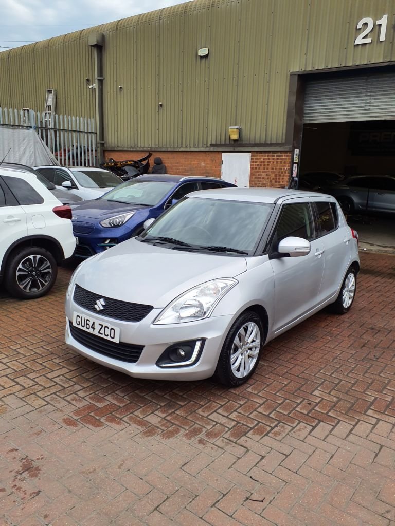 Used Suzuki Swift 2014 for sale - 76018830: Photo 3