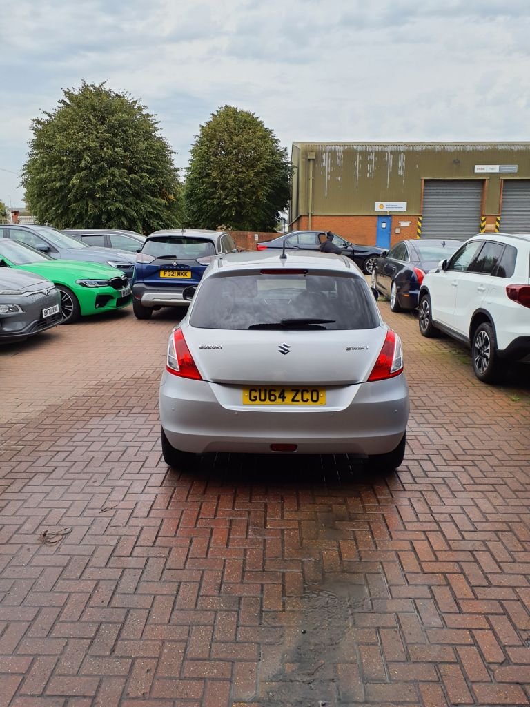 Used Suzuki Swift 2014 for sale - 76018830: Photo 7