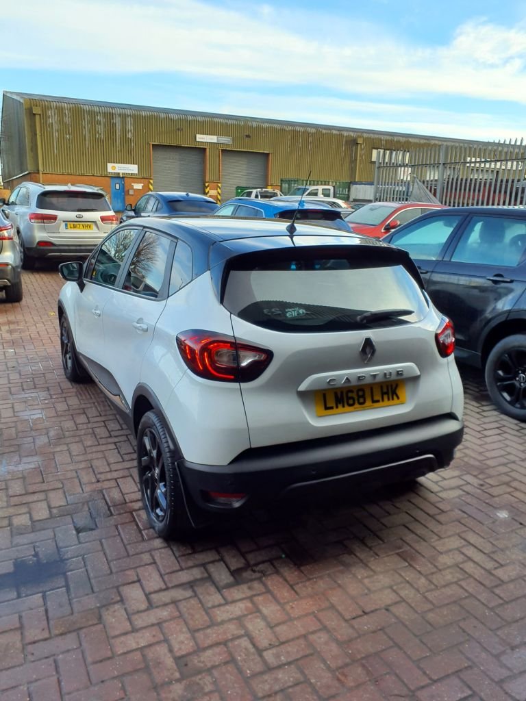 Used Renault Captur 2018 for sale - 76848300: Photo 6