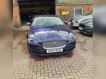 Used Jaguar XE 2017 for sale - 79771267: Photo