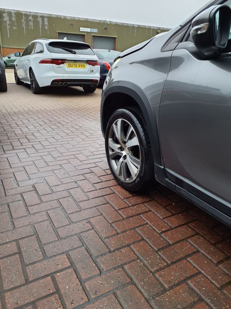 Used Peugeot 2008 2017 for sale - 76291588: Photo 18