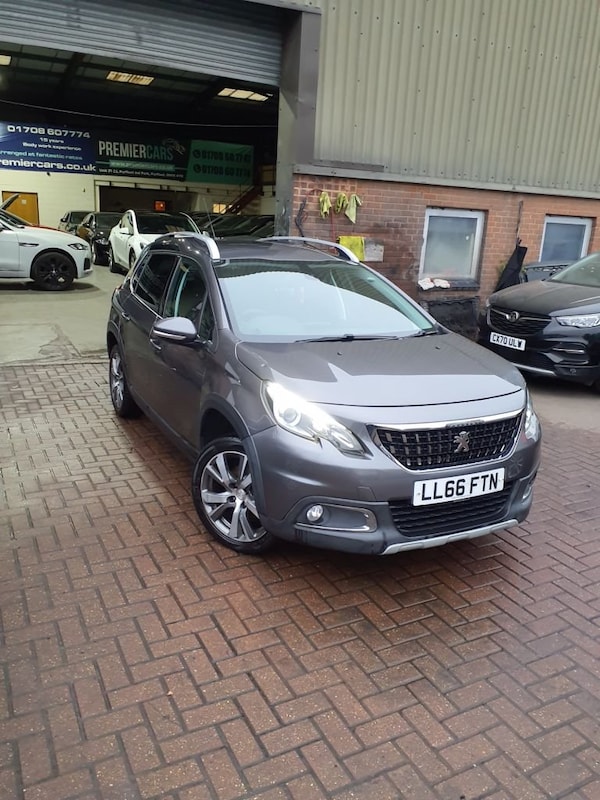 Used Peugeot 2008 2017 for sale - 76291588: Photo 2