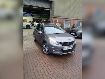 Used Peugeot 2008 2017 for sale - 76291588: Photo 2