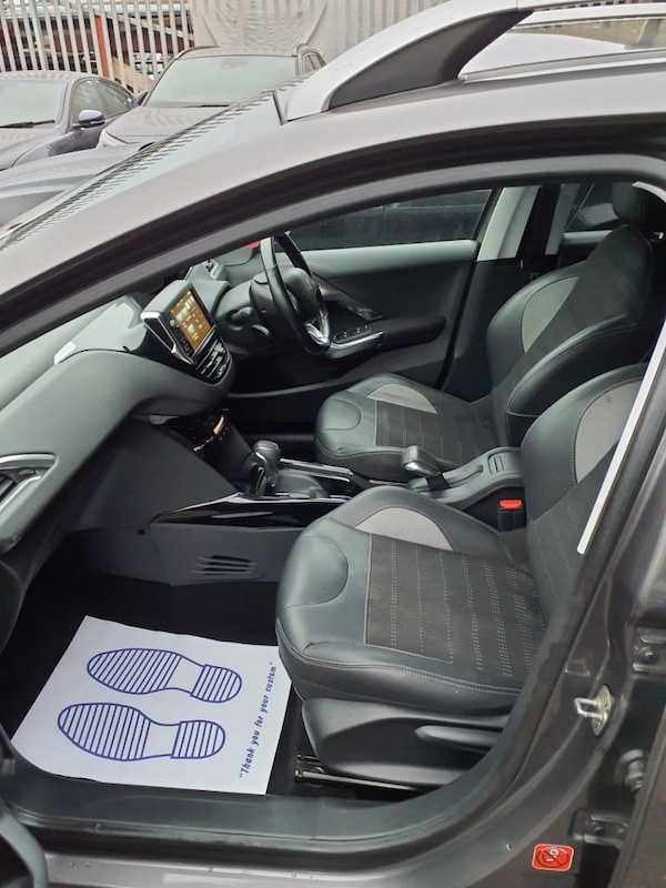 Used Peugeot 2008 2017 for sale - 76291588: Photo 5
