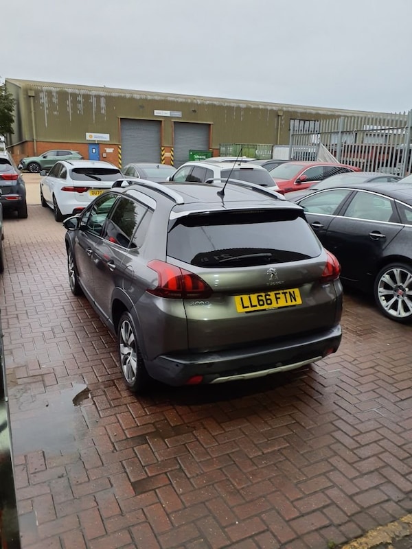 Used Peugeot 2008 2017 for sale - 76291588: Photo 7