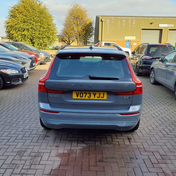 Used Volvo XC60 2023 for sale - 72910792: Photo 7